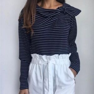Banana Republic Navy Stripe Knot Bow Long Sleeve Top Size XSmall Nautical Sailor